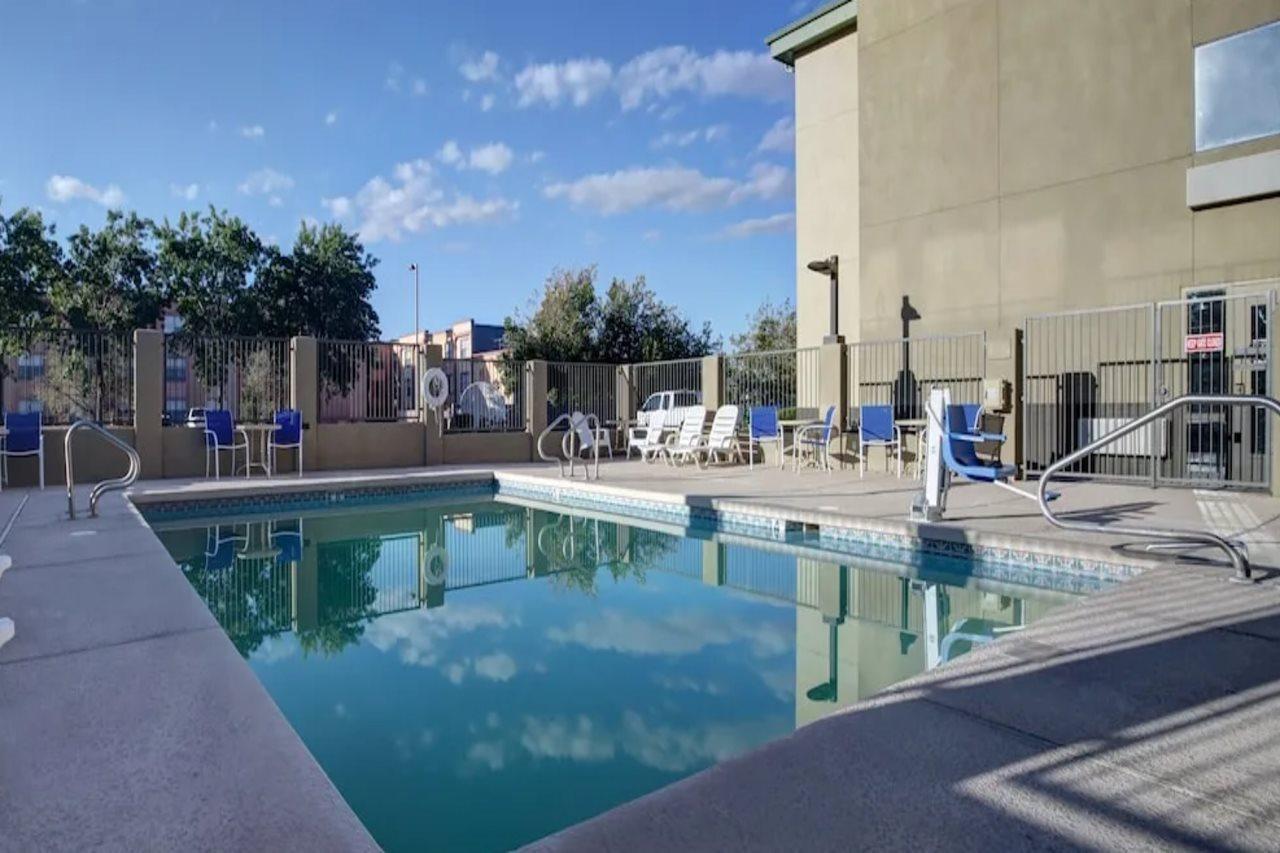 Greentree North I-25 Hotel 2*